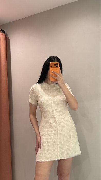 Міні сукня Zara.