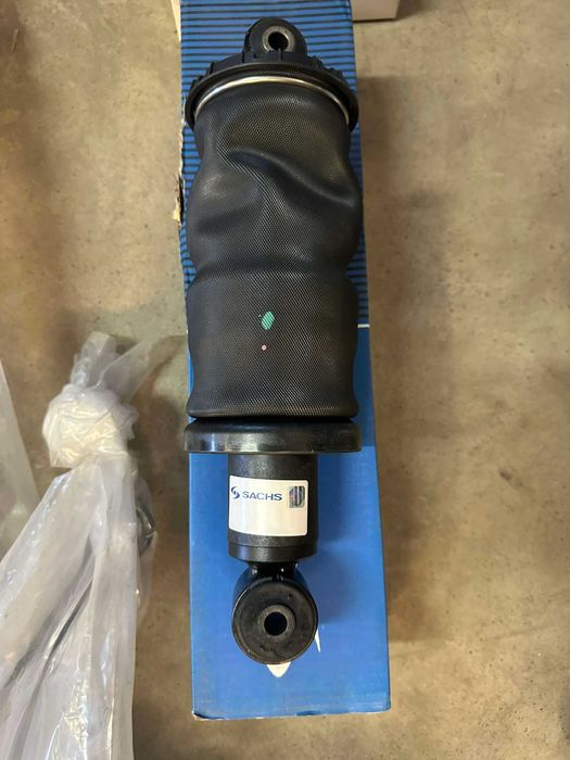 Poduszka zawieszenia kabiny tylna prawa MAN TGA