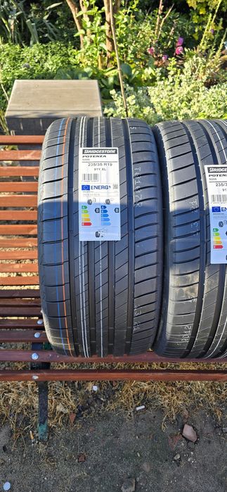 Bridgestone Potenza S005 235 35 R19 91Y XL Ochronny rant 2 szt Nowe