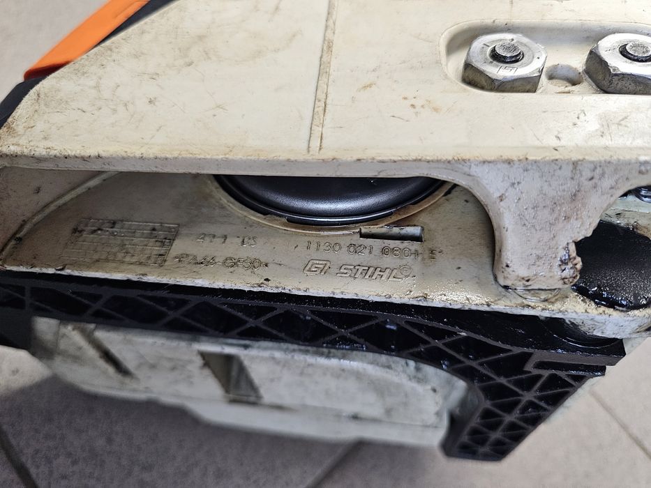 Бензопила Stihl MS180