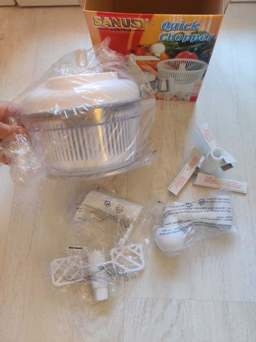 Продам новий кухонний комбайн SANUSY Quick Chopper SN-2205