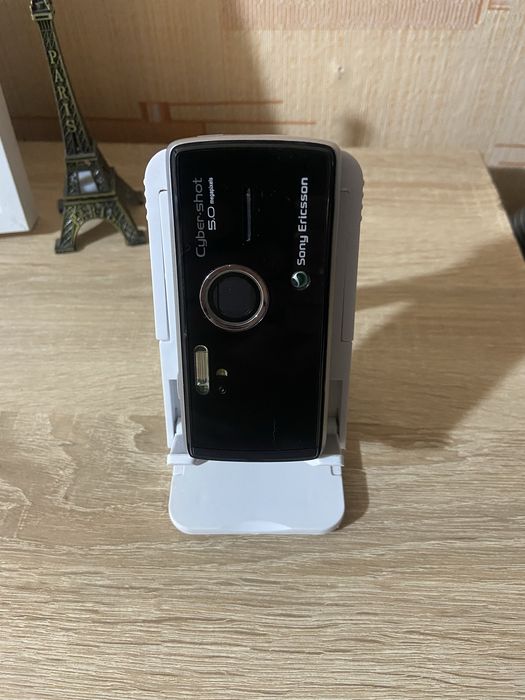 Мобильный телефон Sony Ericsson K850i