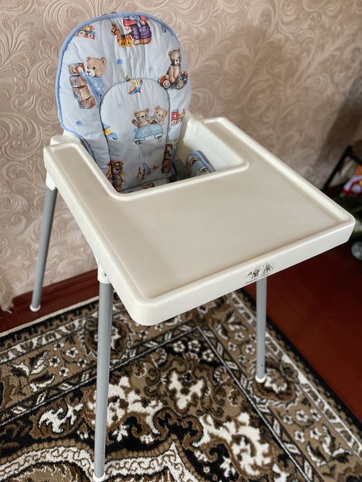 Стільчик для годування IKEA