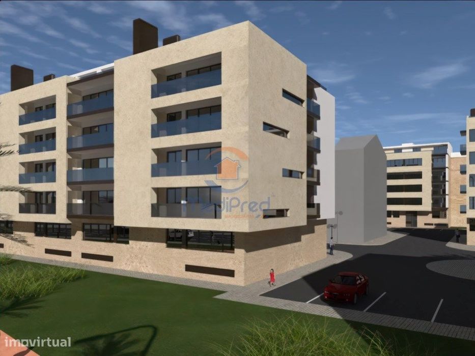 Apartamento duplex T3 +1 em construção - Montijo