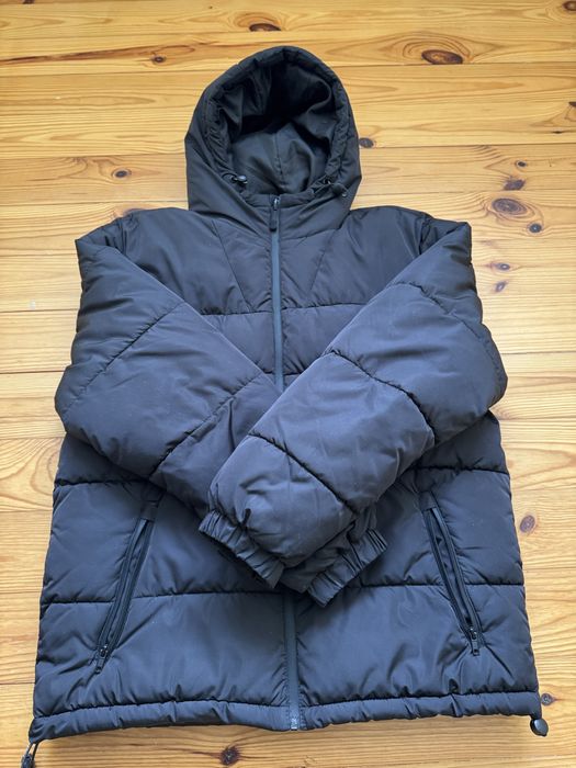 Продам курточку H&M Divided