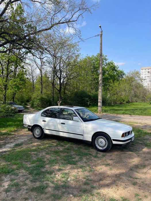 Продам Бмв в доброму стані