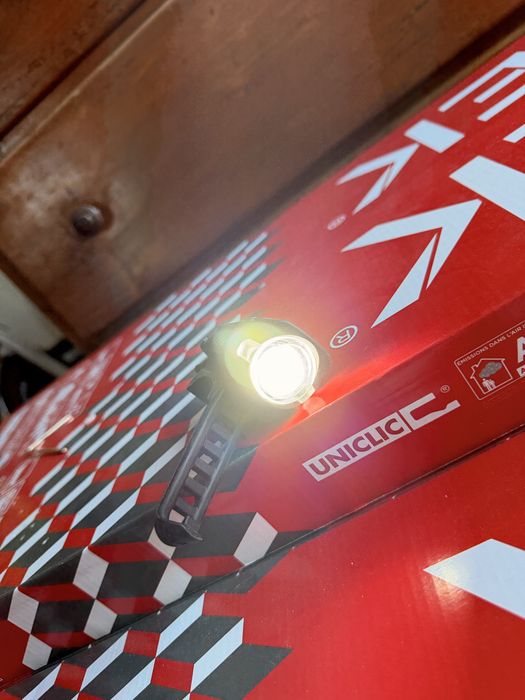 Luz dianteira bicicleta