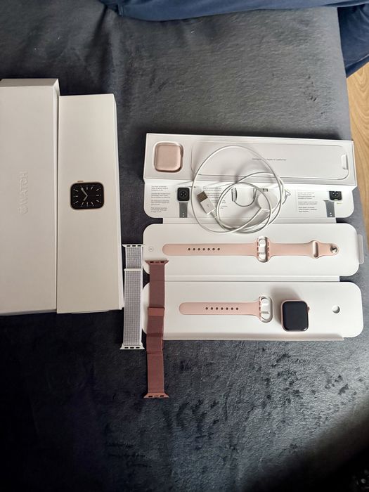 Apple Watch 40 mm series 6 różowy