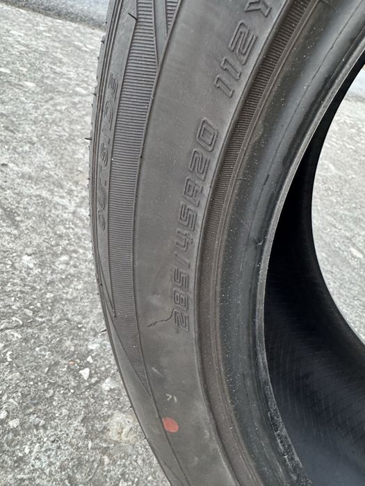Pneus FALKEN 285 45 R20