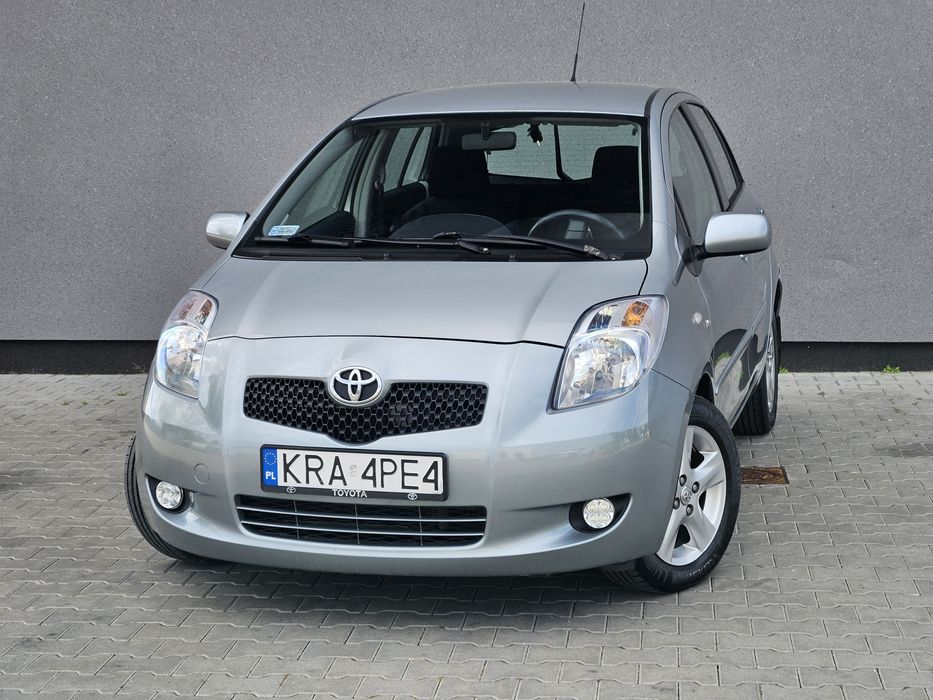 Toyota Yaris II # Bezkluczykowa # Climatronic # Zarej PL # 5 Drzwi #