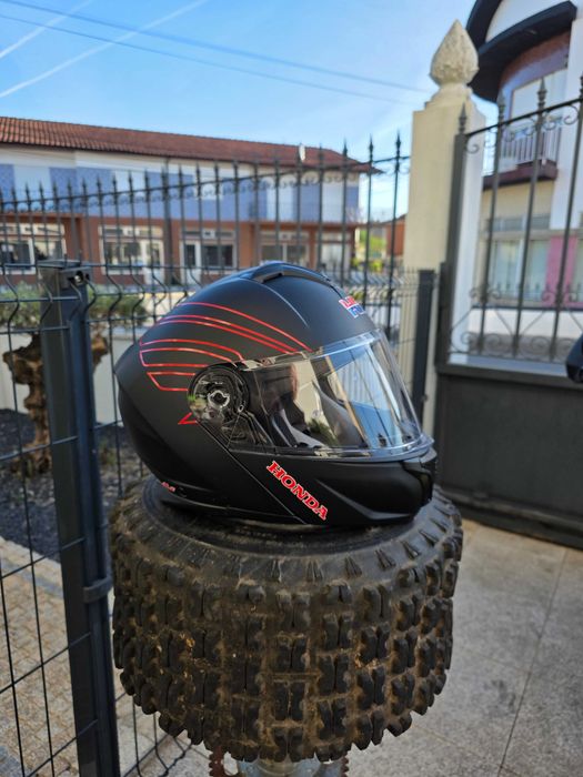 Capacete como novo