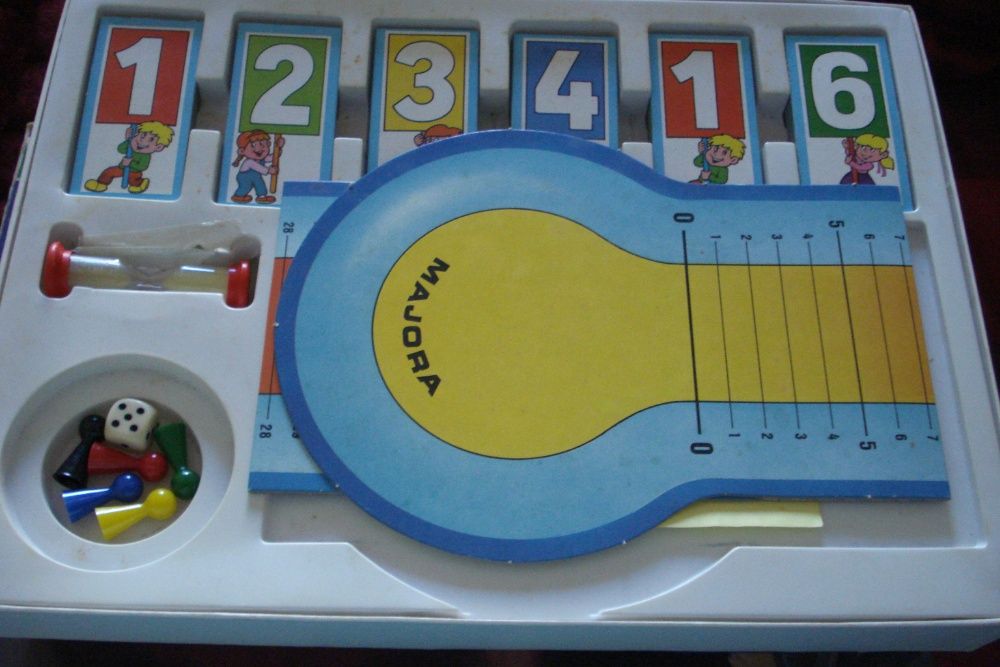 Jogo "Quem sabe, sabe"