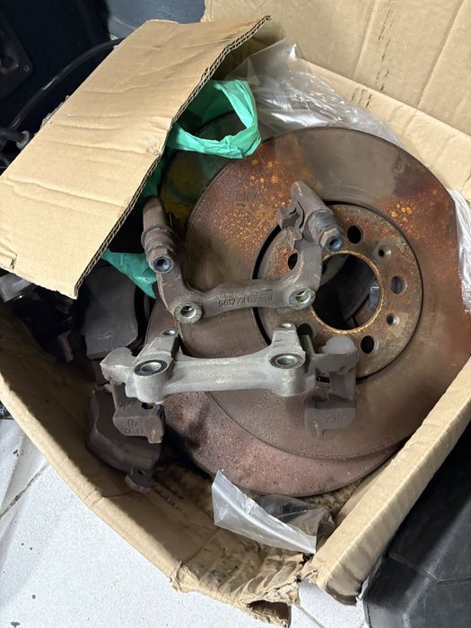 Travagem completa Golf 4 mk4 1.8t usada