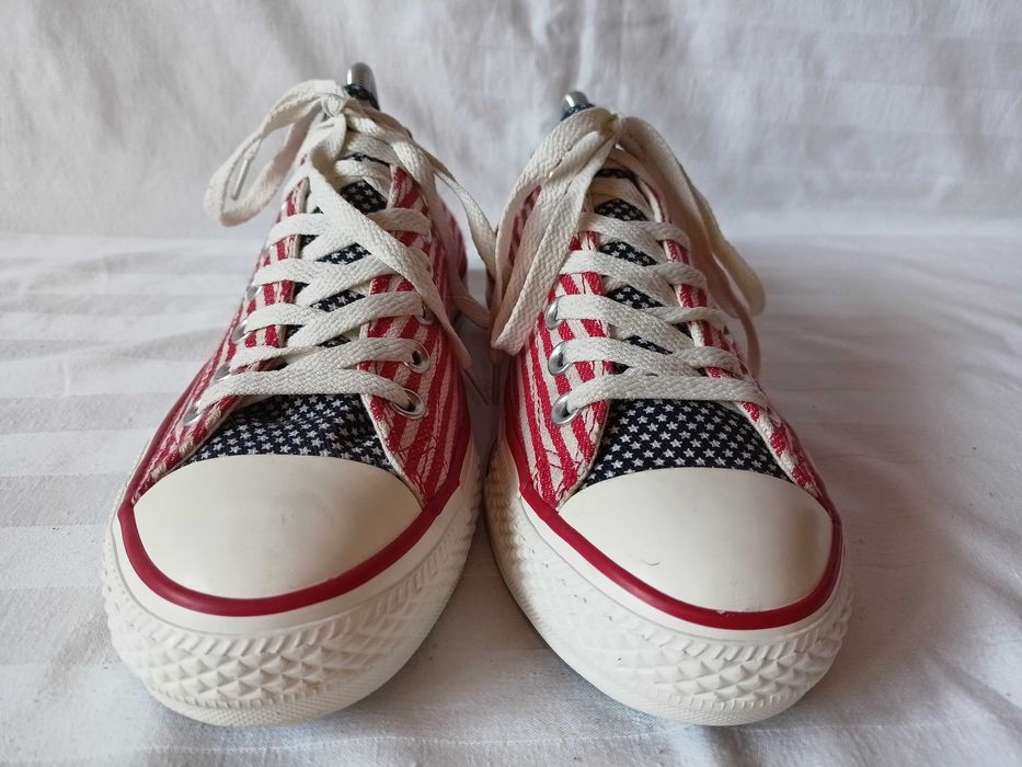 Converse All Star roz. 42 /UK 8,5 / - dł. wkł. 27 cm- nowe?
