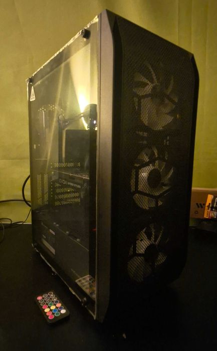 PC Gamer i7 4770k 4.2Ghz | 16Gb DDR3 | EVGA GTX 1070 8GB | SSD + HDD | ARGB