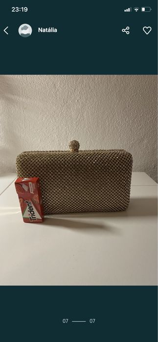 Bolsa /Pochete dourada brilhante