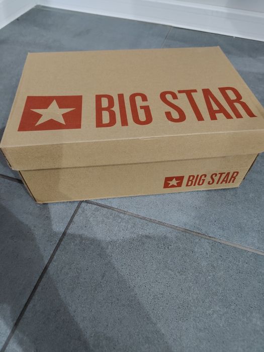 Nowe czarne klapki Big Star
