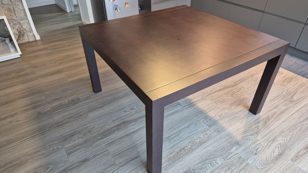 Mesa sala jantar quadrada extensivel (só a mesa)