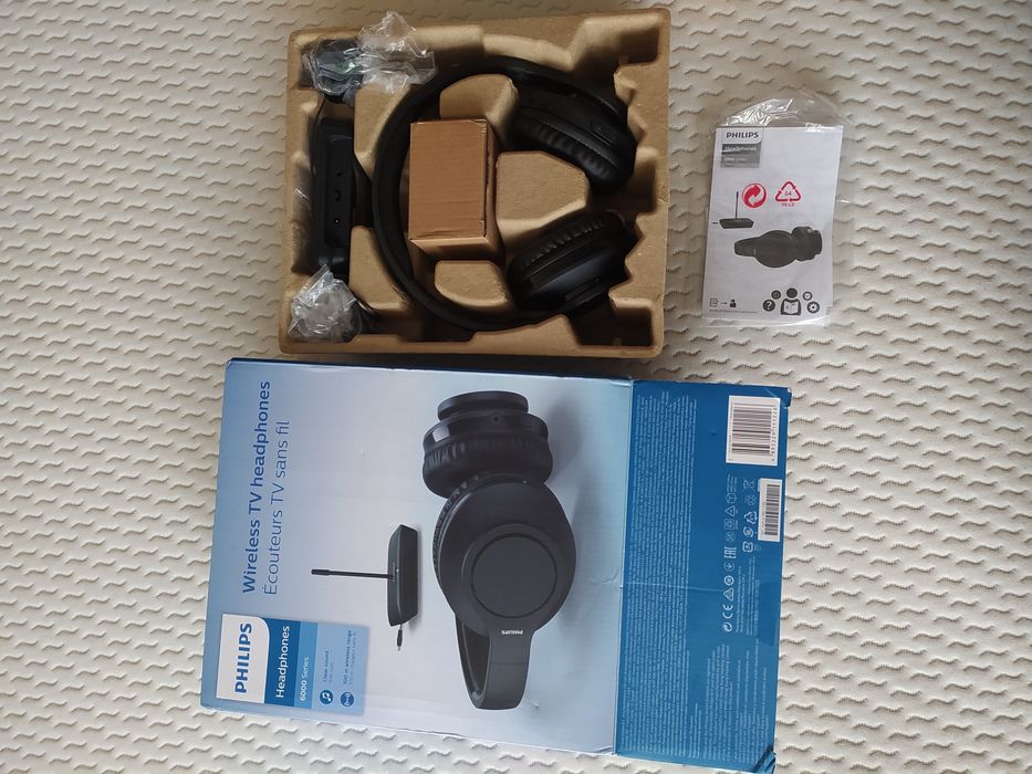 Słuchawki bezprzewodowe nauszne radiowe Philips TH  TAH 6005BK/10