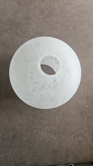 Klosz szklany biało przeźroczysty