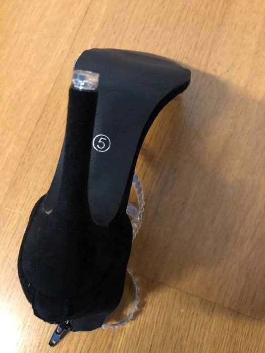 Sandálias pretas com brilhantes - 36 - NOVAS