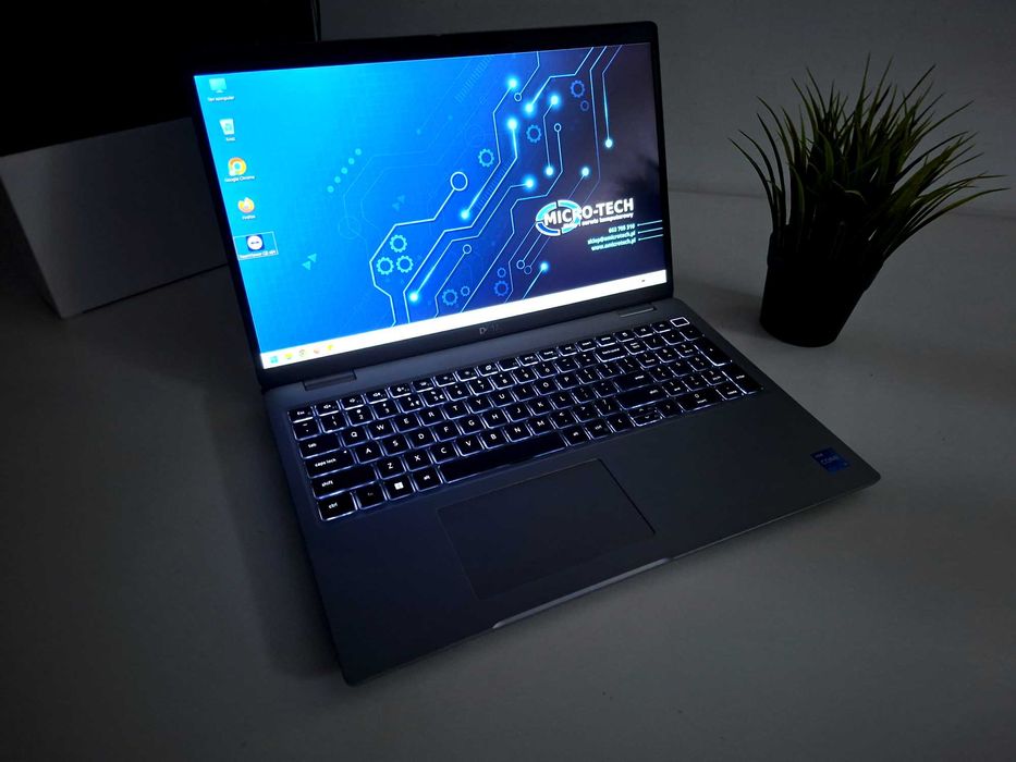 Laptop Dell Latitude 5520 i5-1145G7 16 GB 256 GB SSD 15,6" IPS matowy