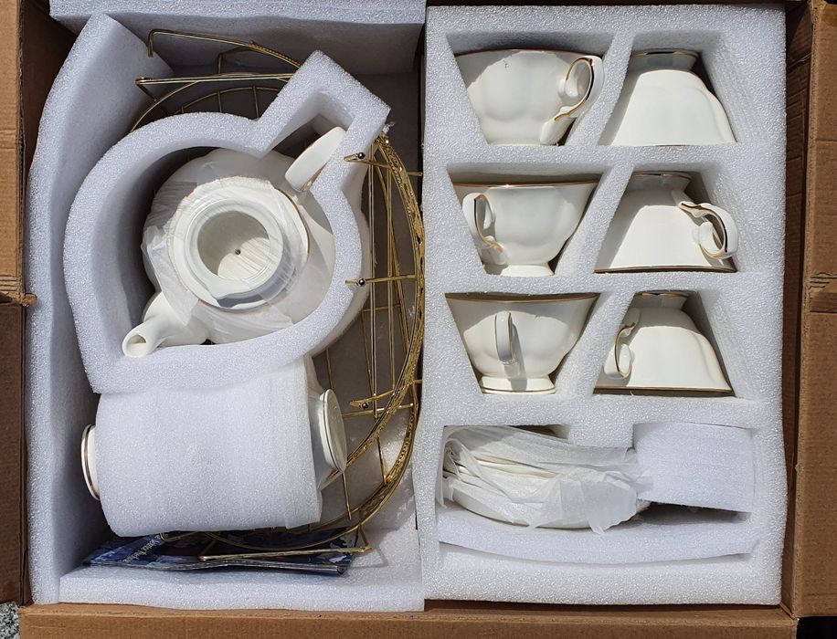 Zestaw kawowy UFENGKE z koszyczkiem, bezpieczna porcelana