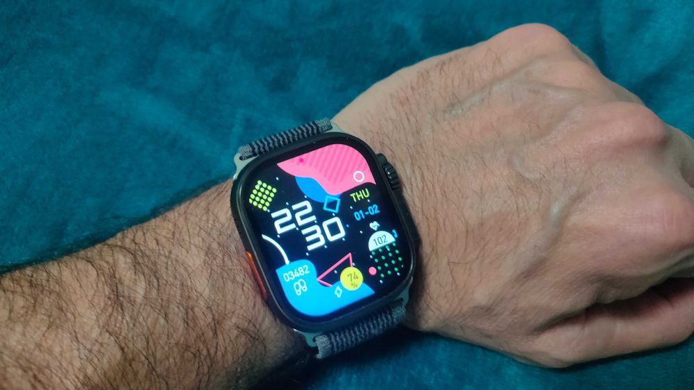 Smartwatch NOVO + 3 pulseiras + película protectora