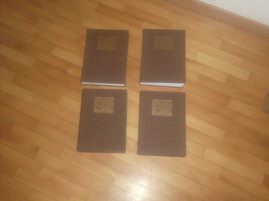 4 Grande Dicionário da língua Portuguesa Circulo Leitores