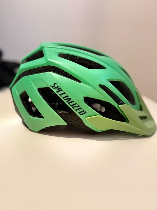 Capacete de Ciclismo Specialized – Leve e Ventilado
