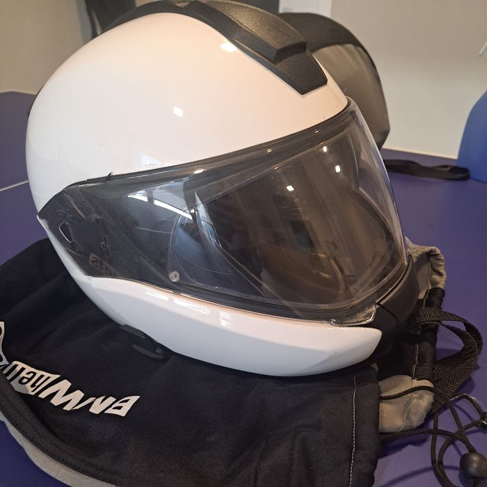 Capacete BMW System 6 com sistema comunicacao Scala G9x