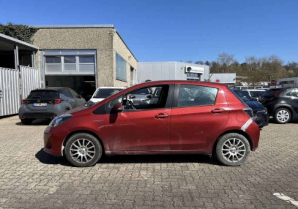 Toyota Yaris 1.5 hybryda części, silnik, drzwi