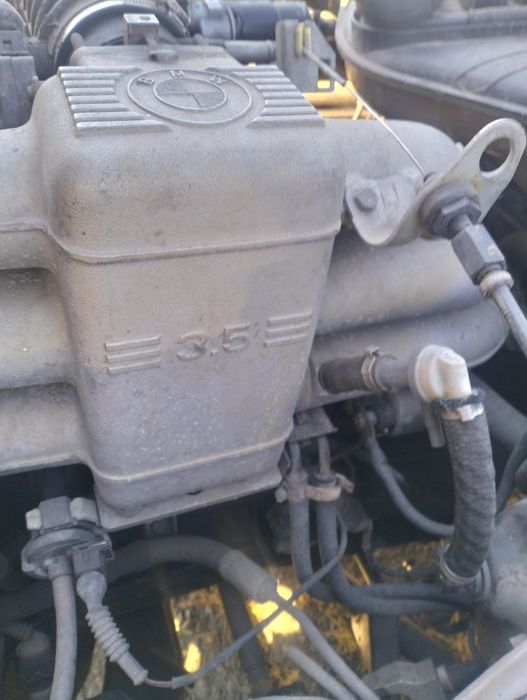 Двигун, мотор, BMW м30в35, е34 е32 е28 е23 е30