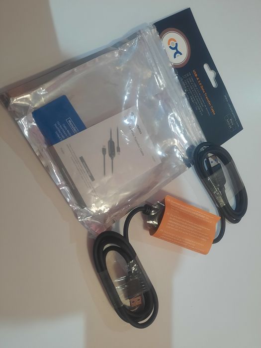 Kabel USB do przenoszenia danych