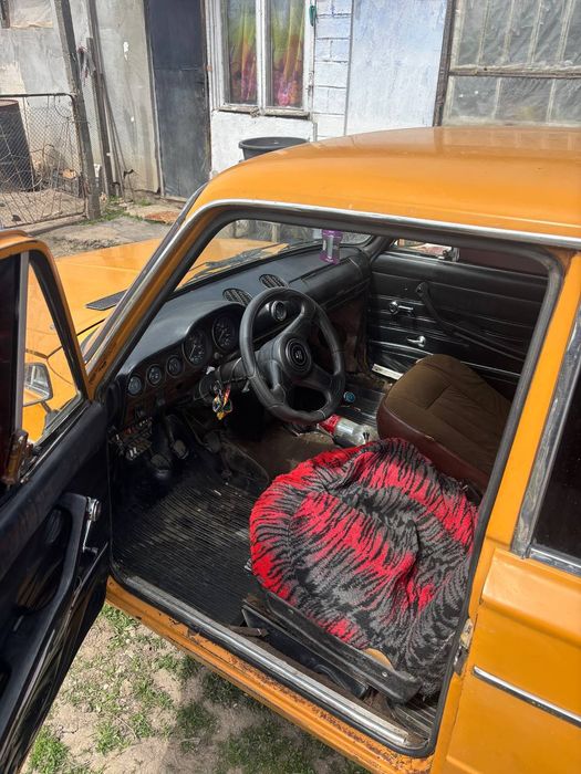 Продам ваз 21063