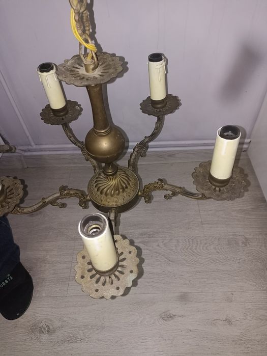 Żyrandol mosiężny