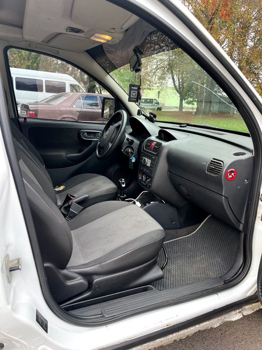 Opel combo 1.4 бензин 2005рік