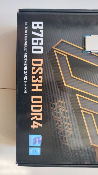 Intel i7 14700 + b760 ddr4 ATX
