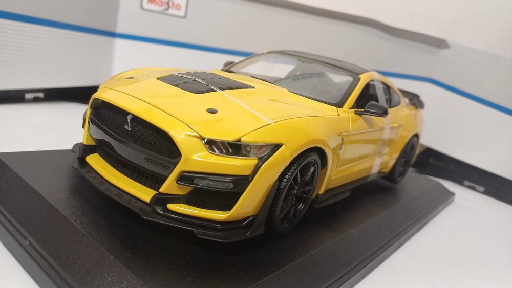 1/18 Ford Mustang Gt500 am - Maisto