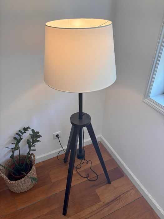 Candeeiro de pé - IKEA