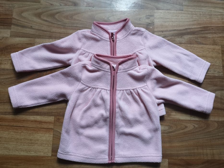 bluzy polarkowe rozm. 6-12mcy/80 dla bliźniaczek