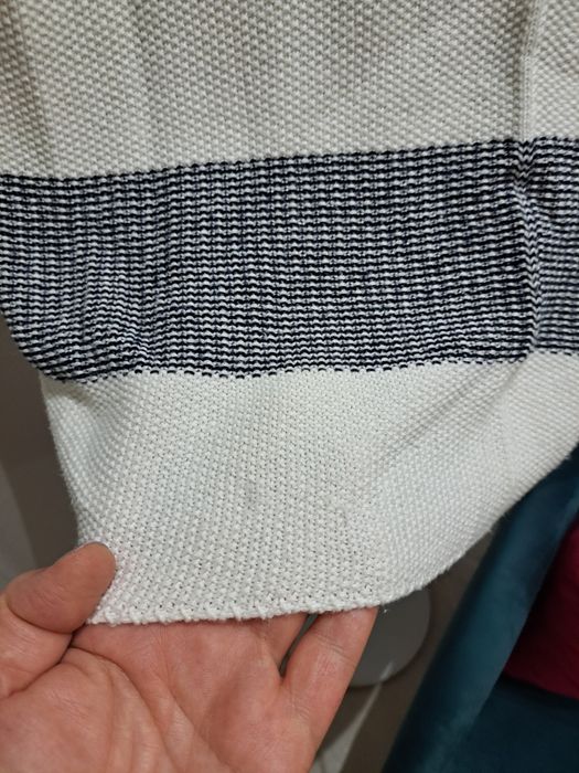 Sweter Reserved w pasy