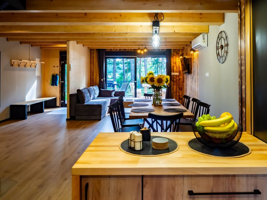 LakeHouse Lubiatów Domy nad jeziorem jacuzzi sauna Sława Sylwester