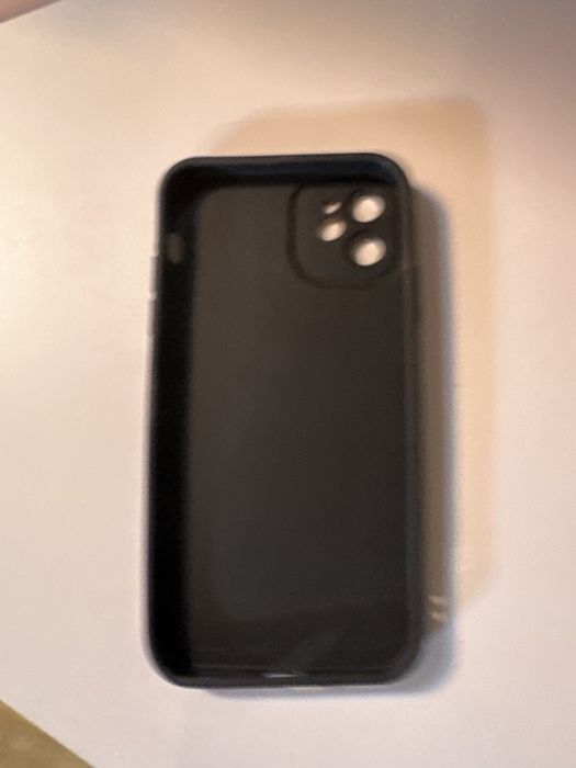 Capas iPhone 11 nova preta e transparente