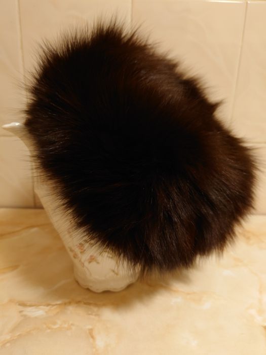 Czapka futrzana brązowa