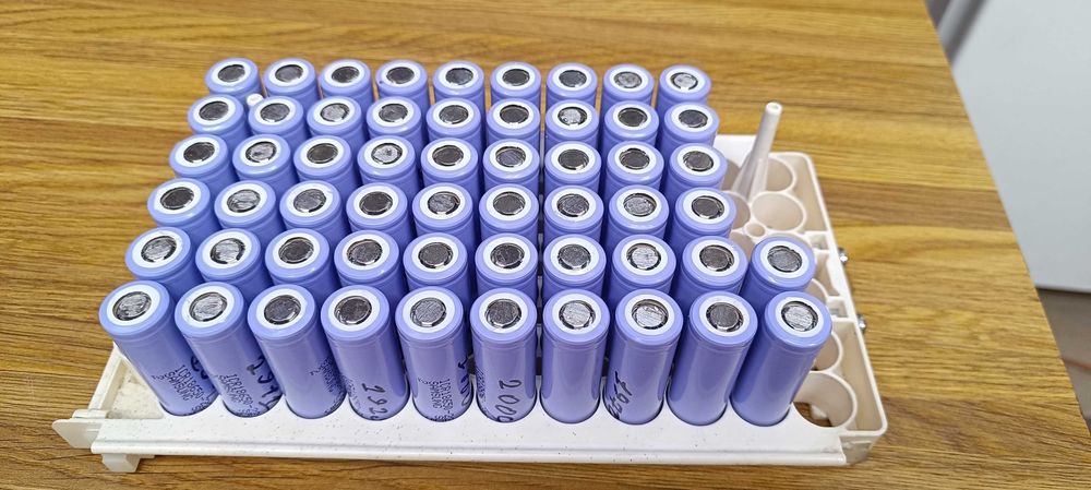 Акумулятори - Li-ion-Samsung ICR 18650-22P 2200 mAh - 10А