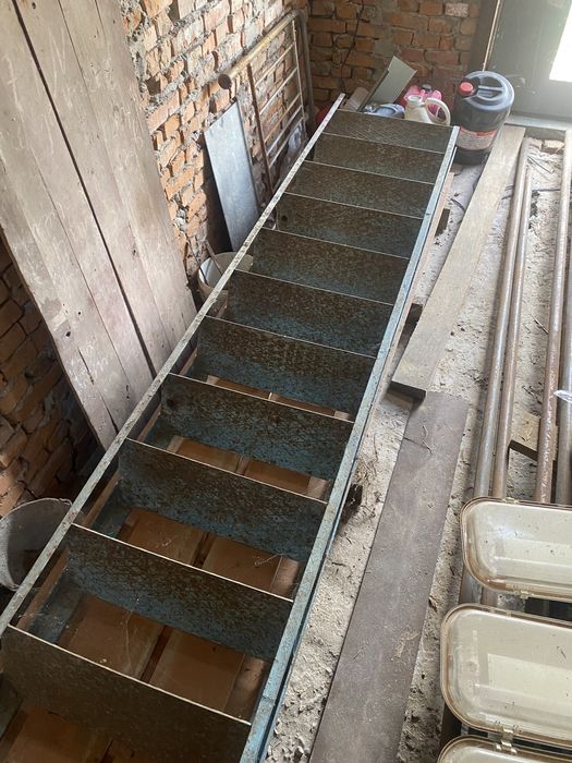 Драбина металева(лестница металлическая )