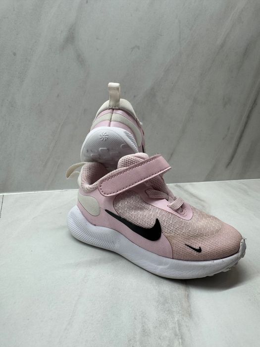 Buty dziecięce NIKE róż 21 wiosna lato