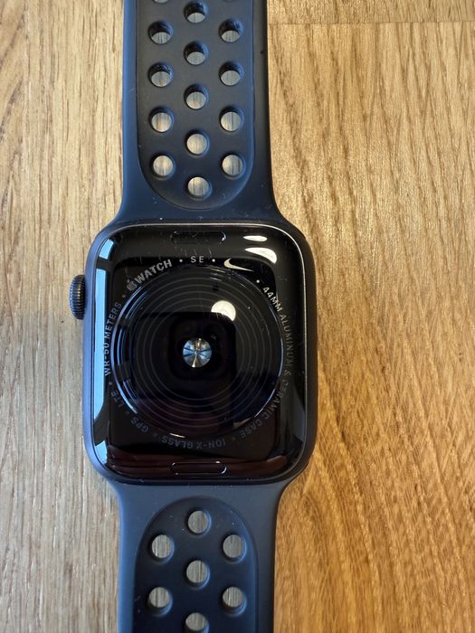 Apple watch SE Nike 44mm Cellular