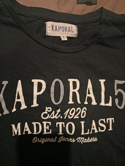 Camisolas duas kaporal marca francesa original e uma Hugo boss